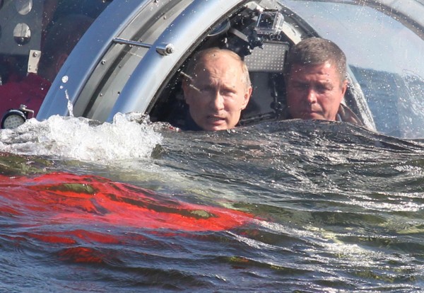 Путин в батискафе - круть